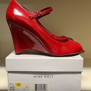 BRAND NEW w/BOX | Nine West TASTYO Fire Red Wedge Sandals